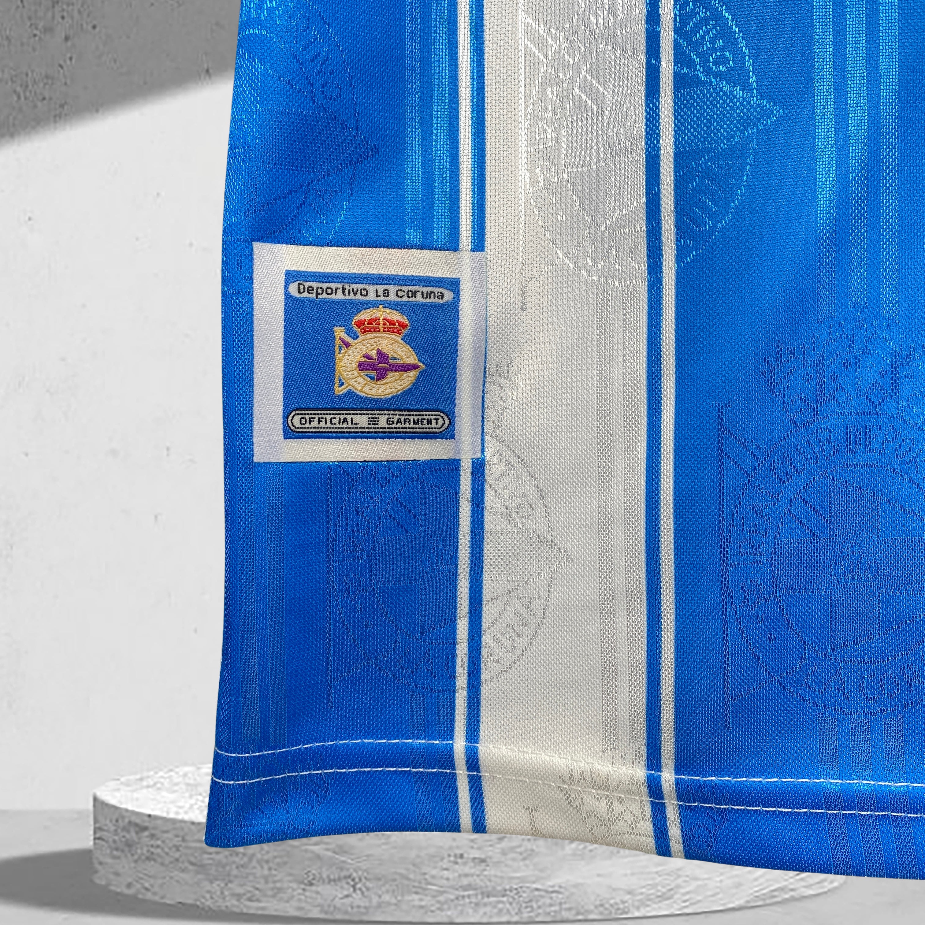 Deportivo de La Coruña 1997–1998 Hjemmedrakt