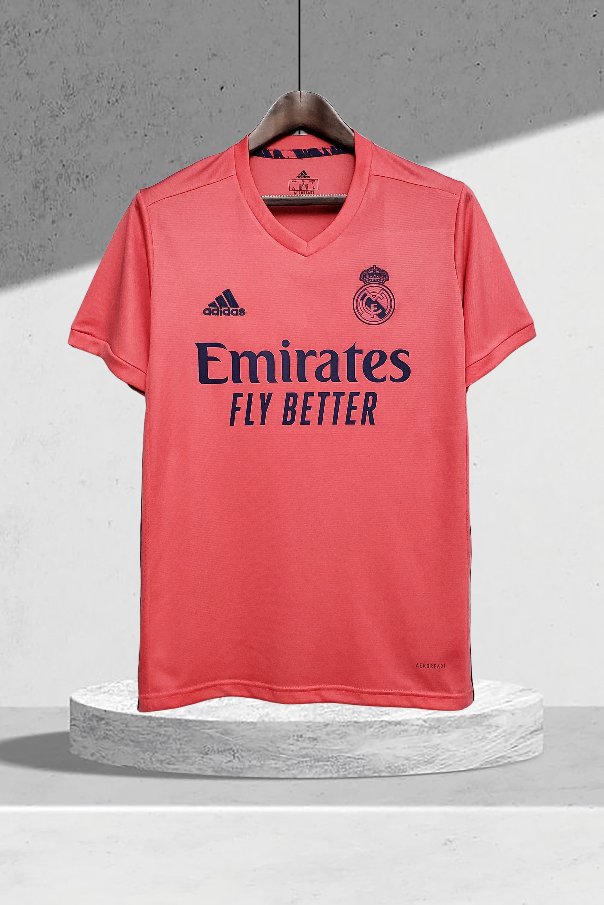 Real Madrid 2020–2021 Bortedrakt