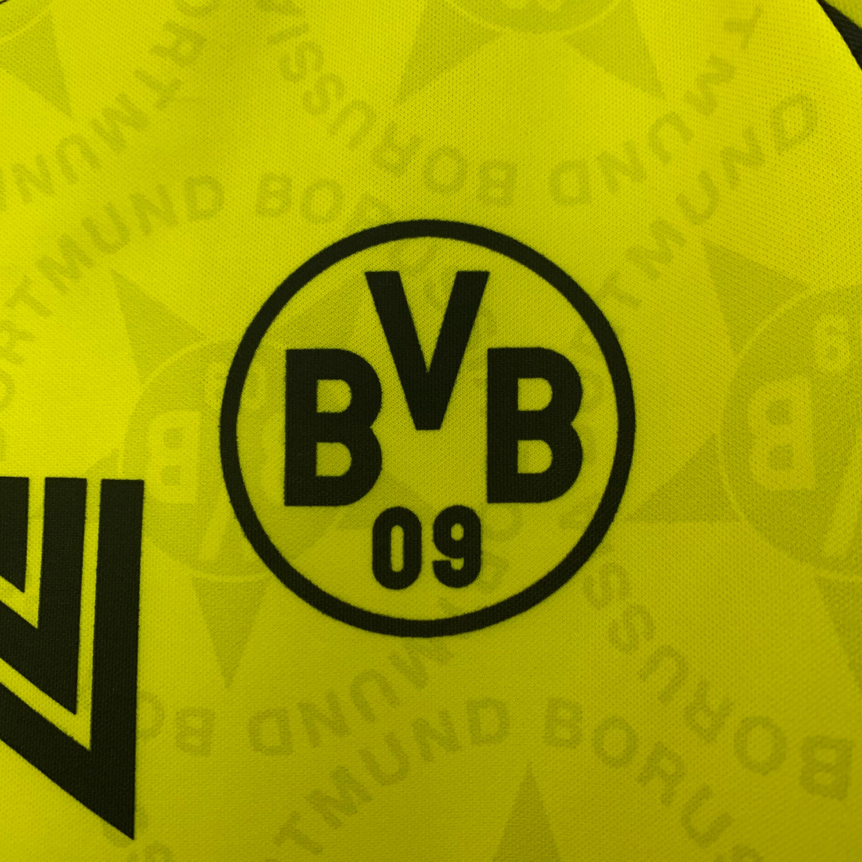 Borussia Dortmund 1994–1995 Hjemmedrakt