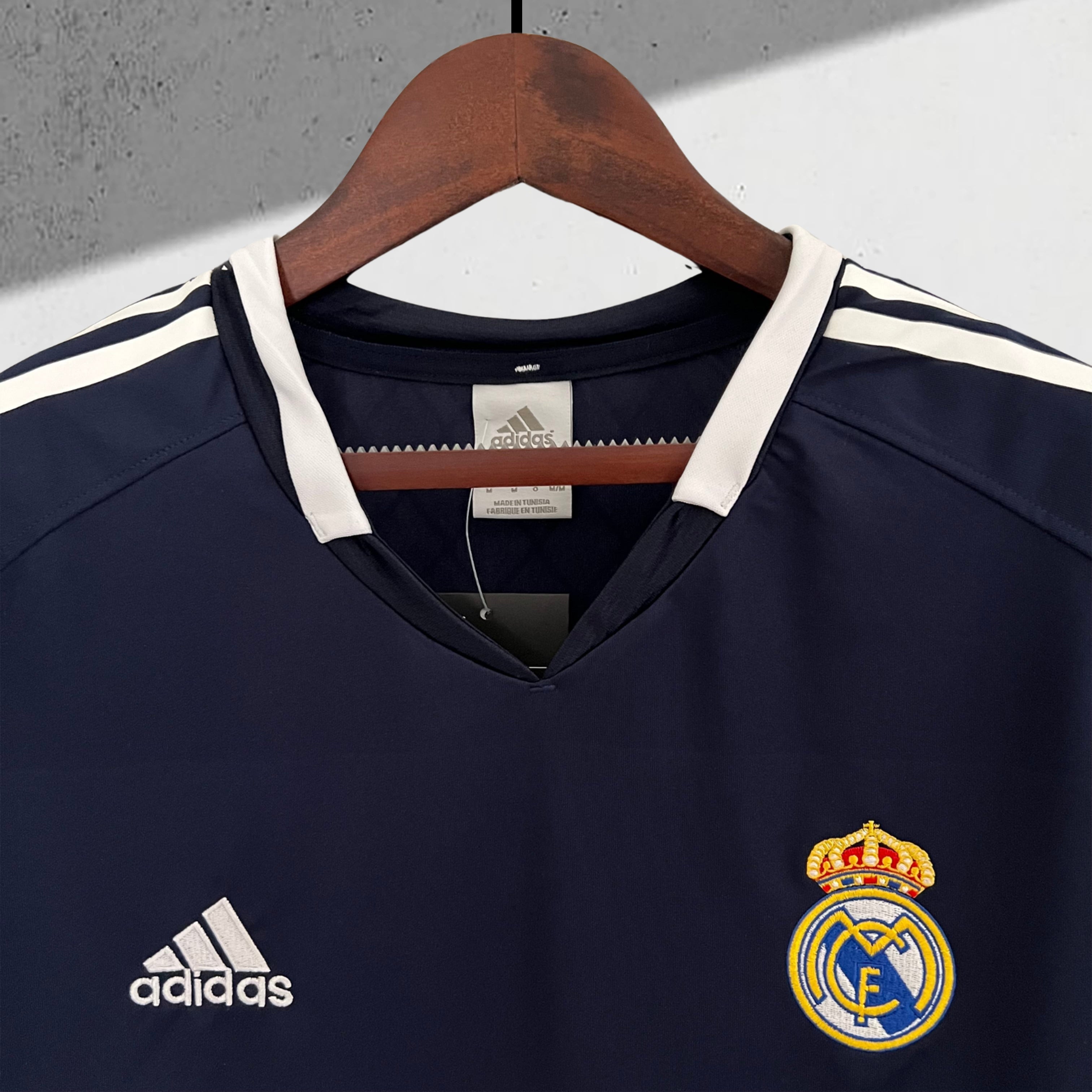 Real Madrid 2004–2005 Bortedrakt