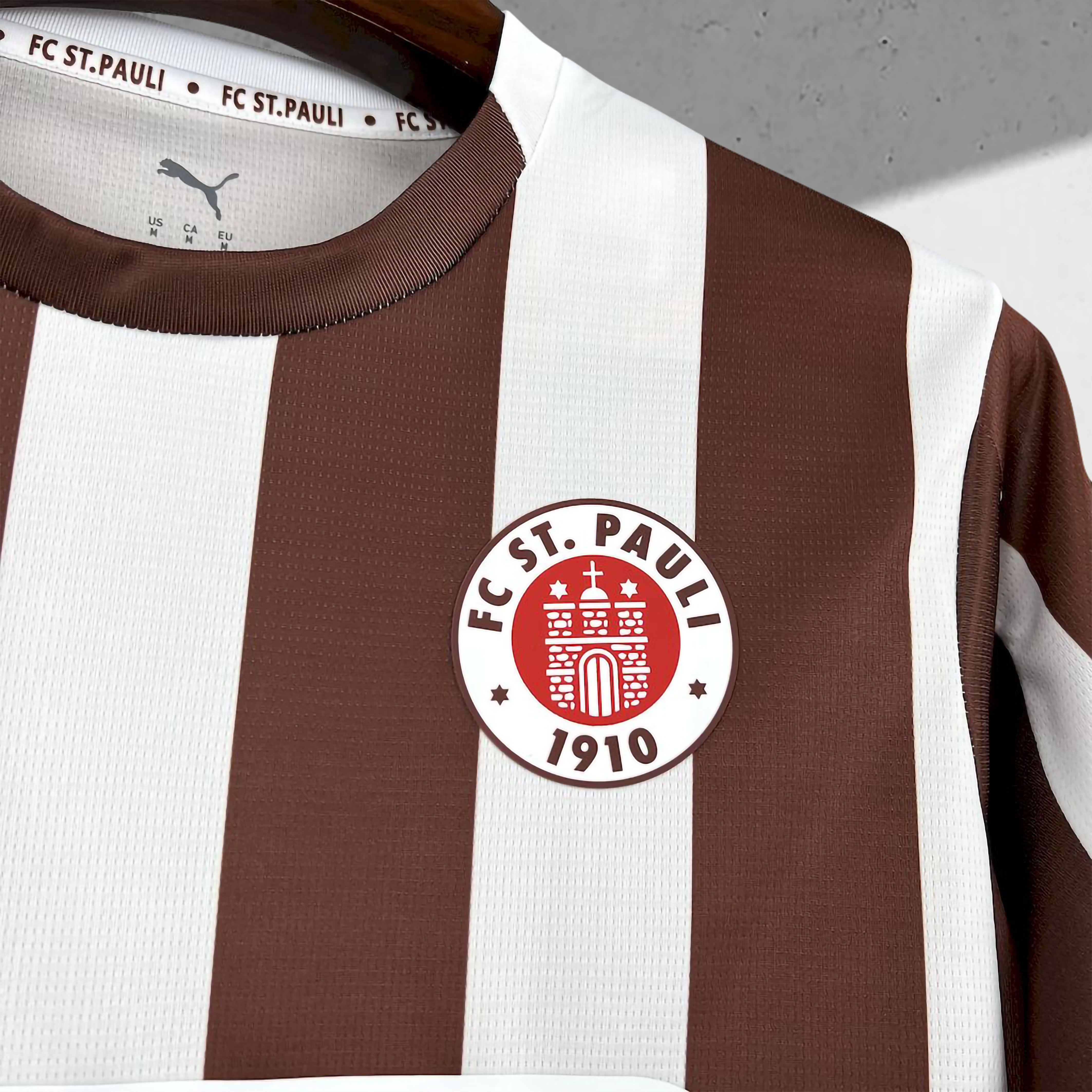 FC St. Pauli 2025-2026 Hjemmedrakt