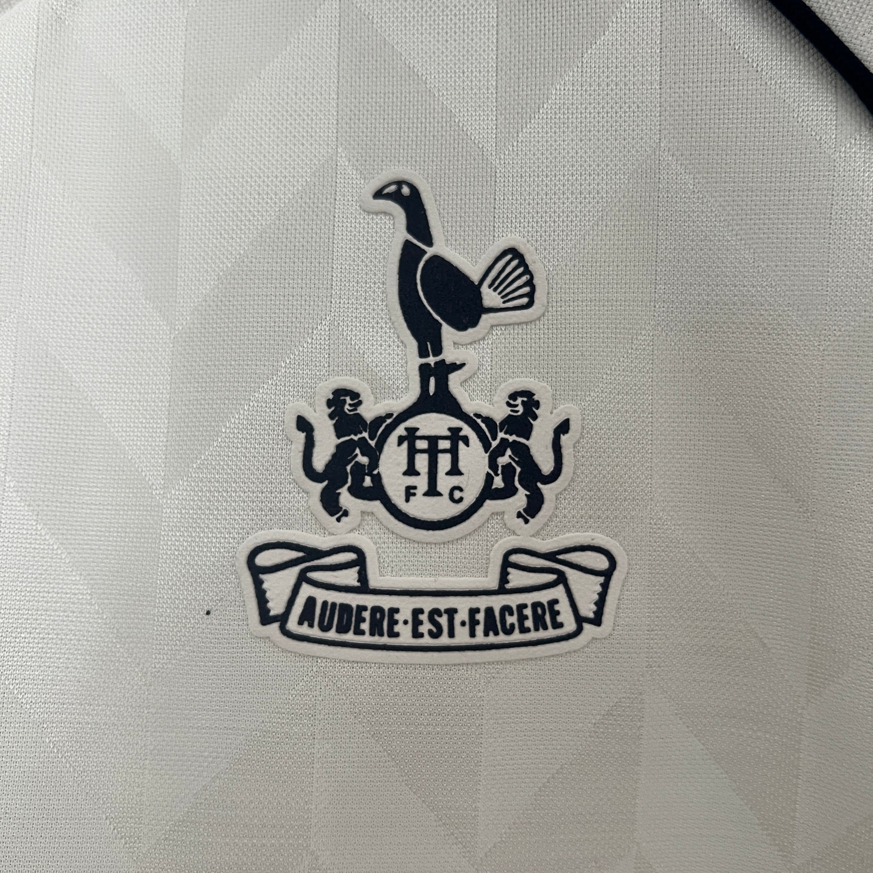 Tottenham Hotspur 1987-1988 Hjemmedrakt