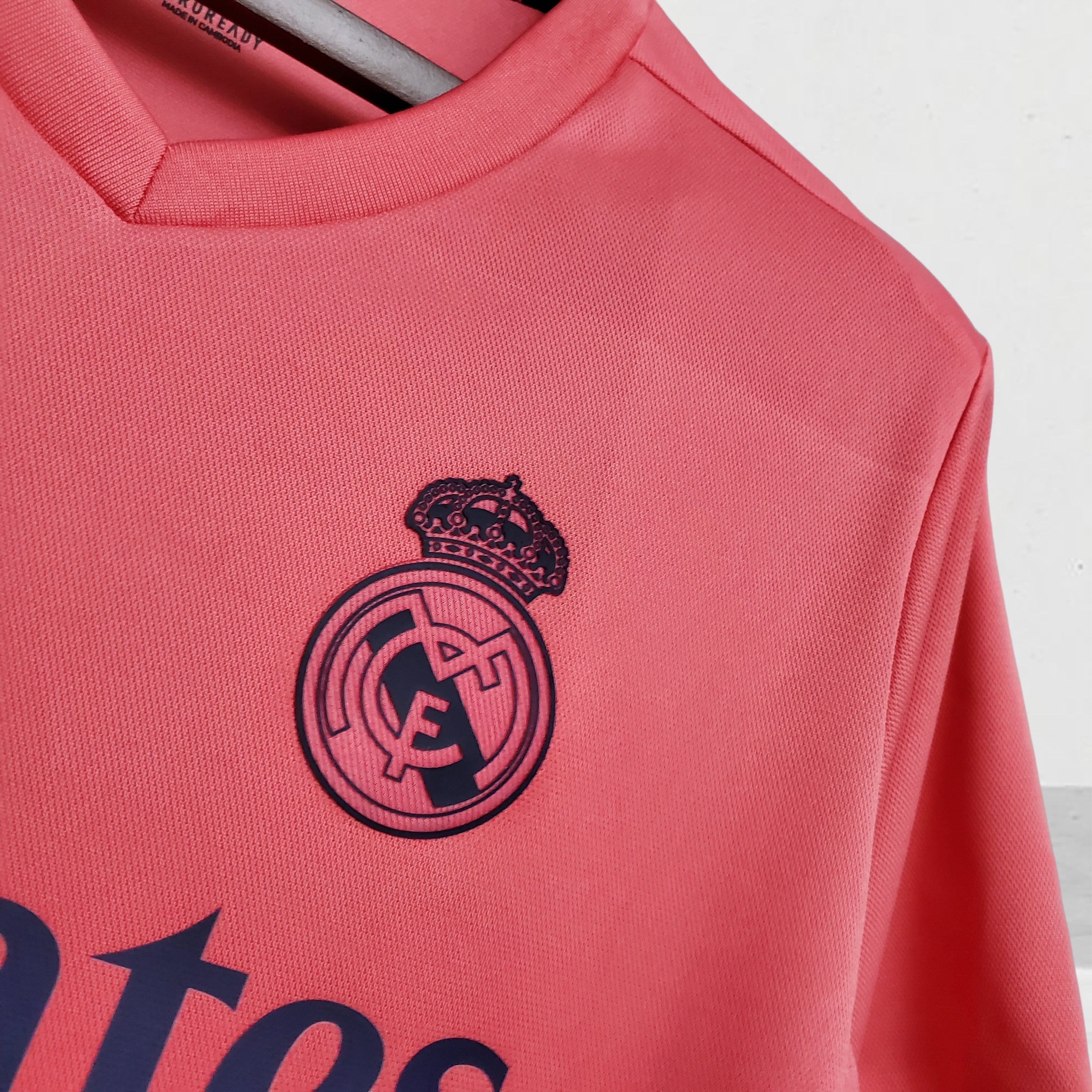 Real Madrid 2020–2021 Bortedrakt
