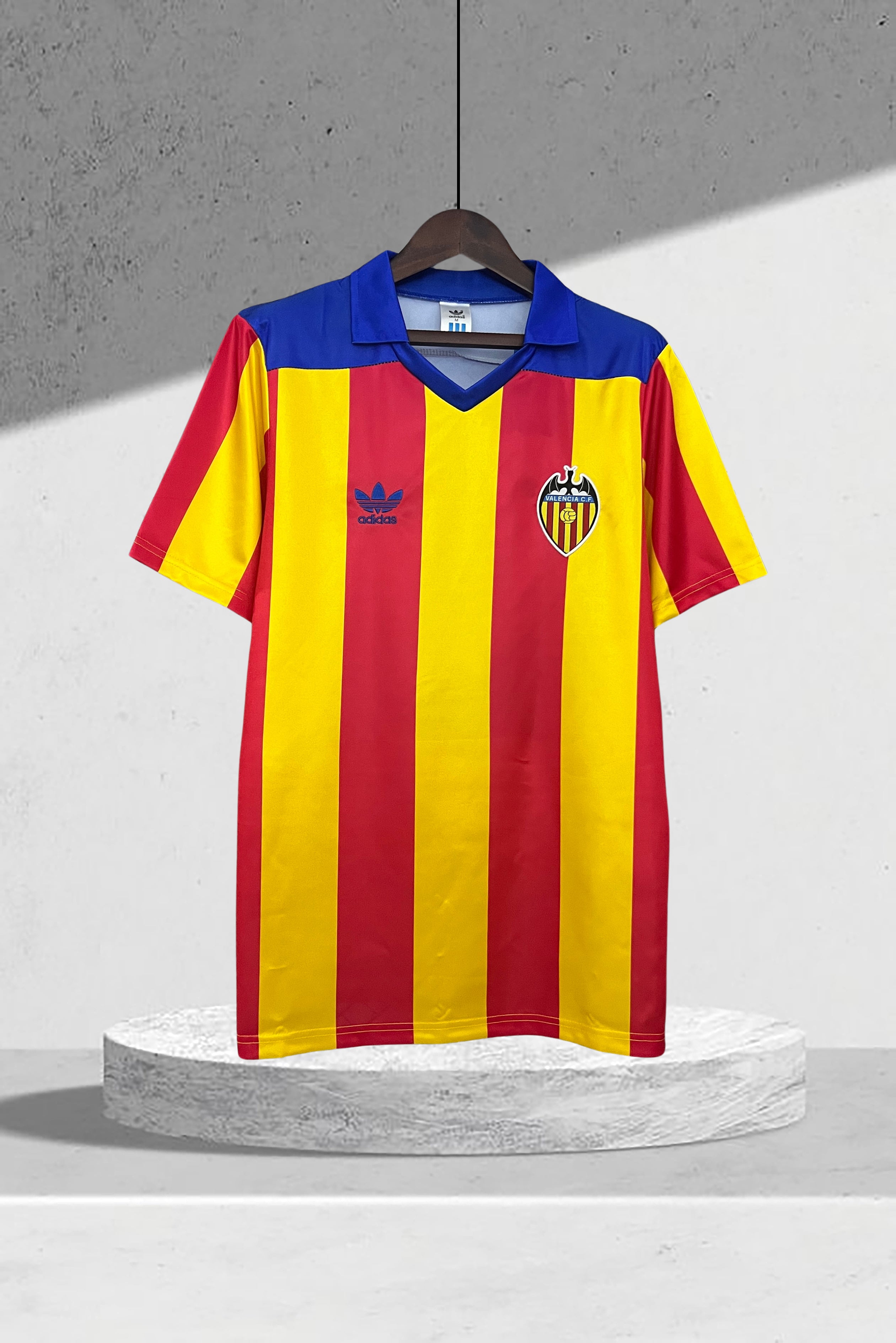 Valencia CF 1980-1981 Hjemmedrakt
