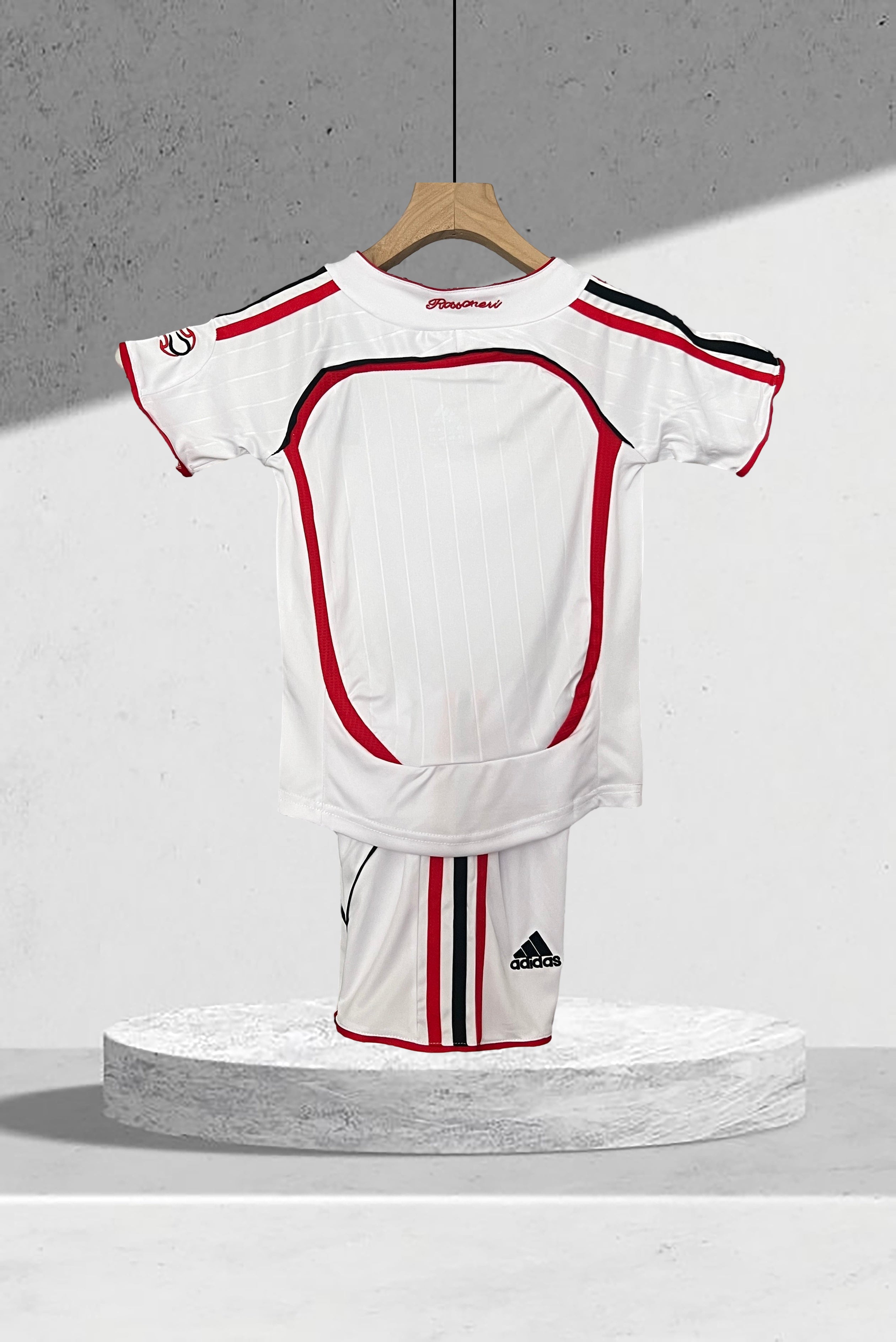 AC Milan 2007 Champions League finale Mini-Kit Barn