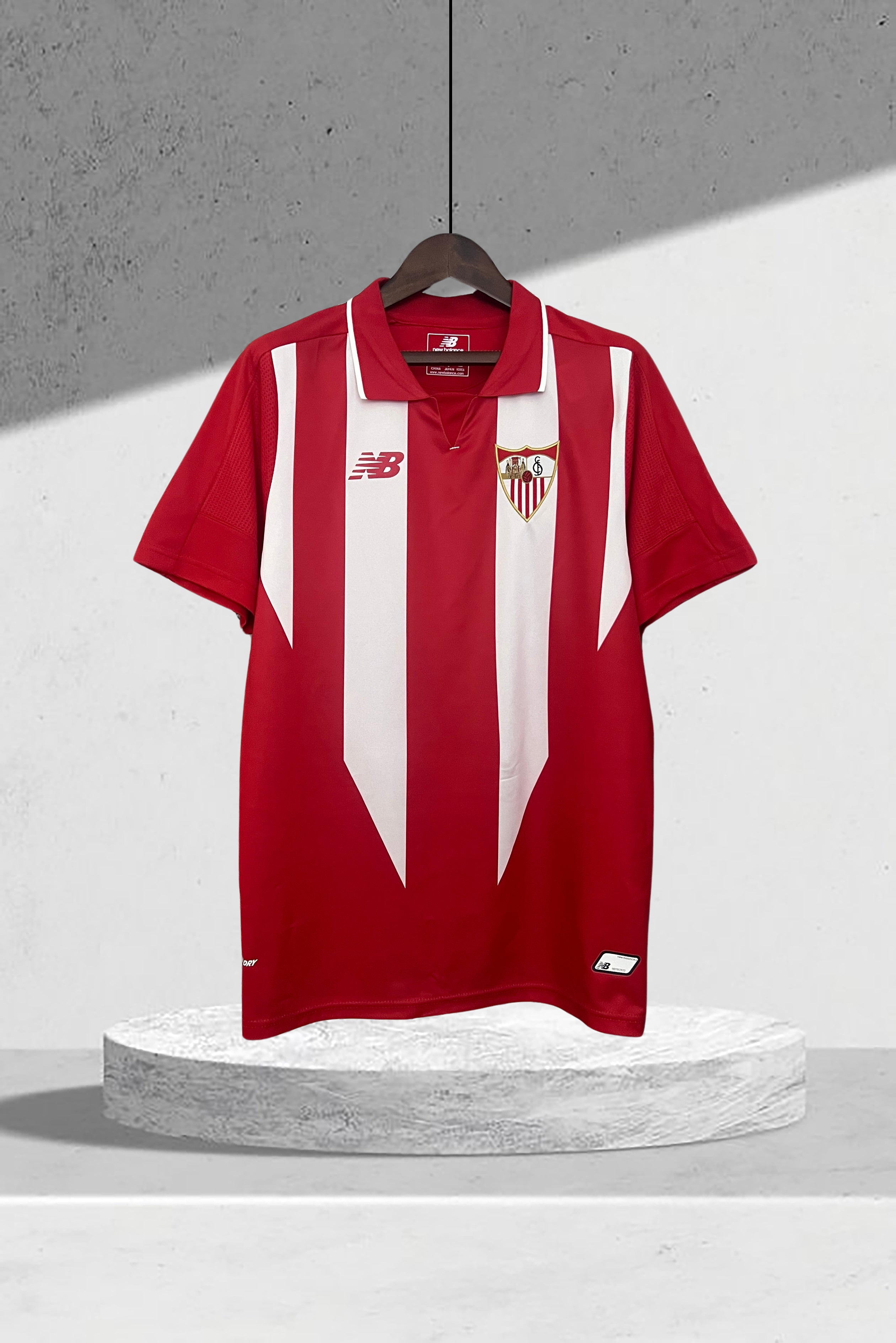 Sevilla FC 2015-2016 Hjemmedrakt