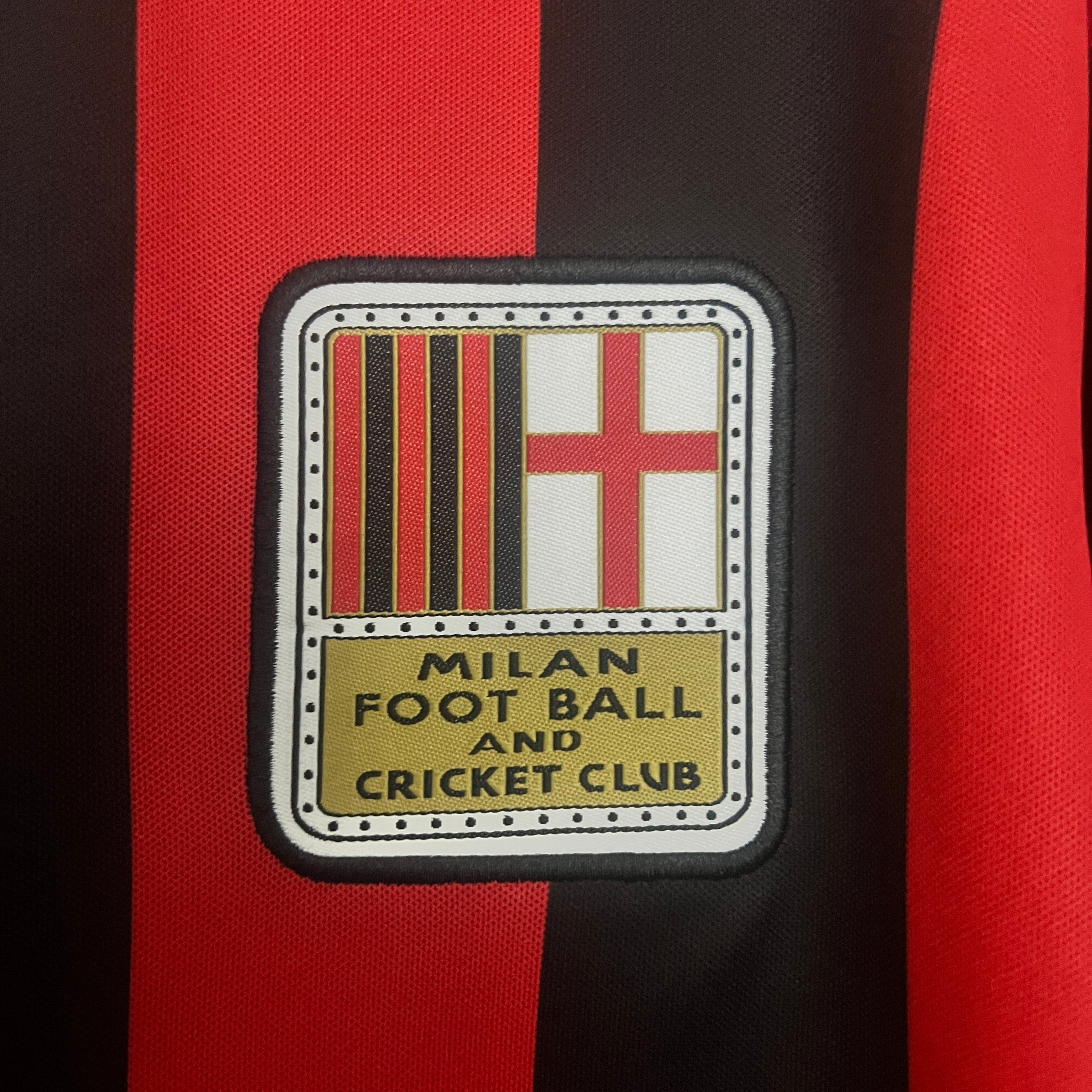 AC Milan 125-årsjubileumsdrakt