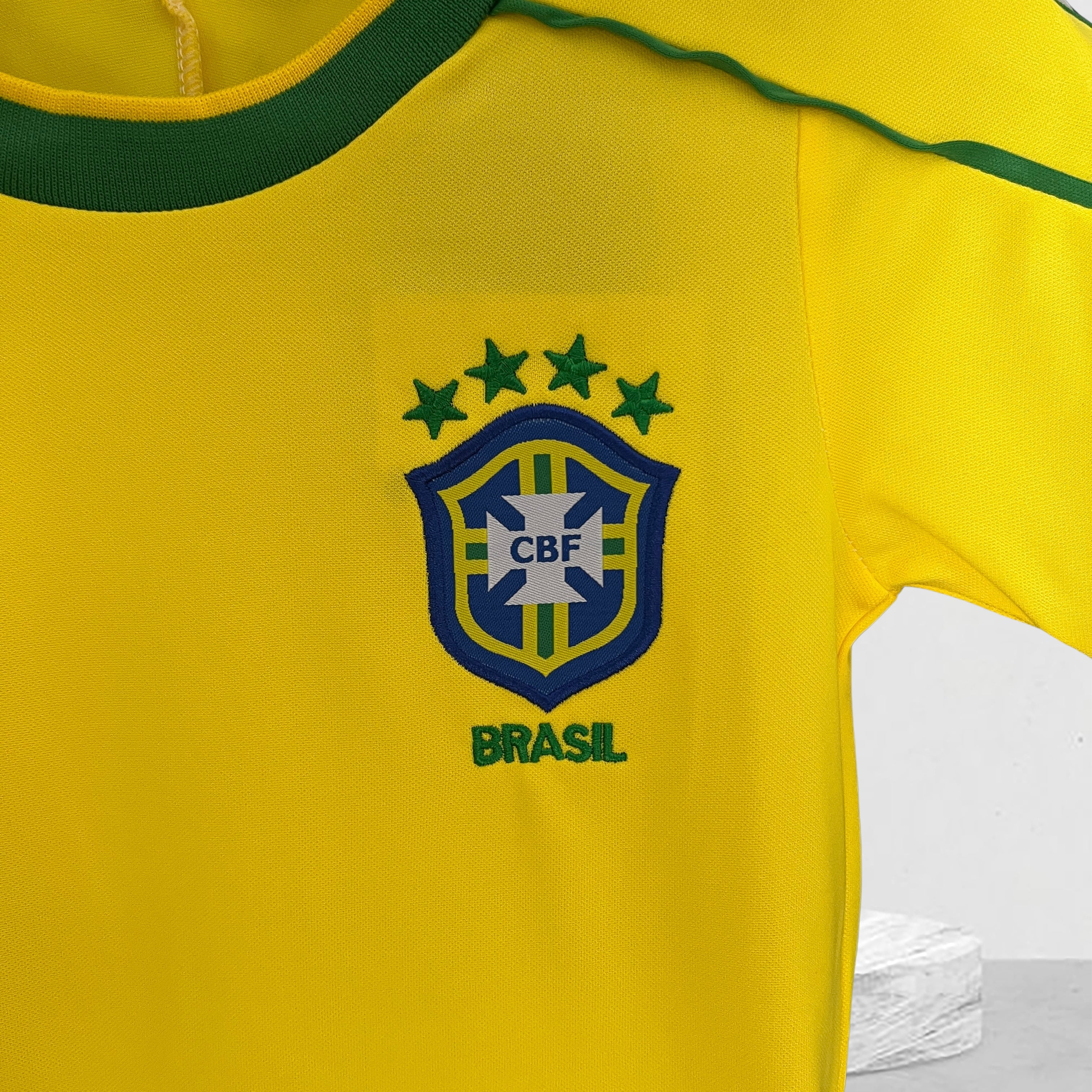 Brasil 1998 Hjemmedrakt Mini-Kit Barn