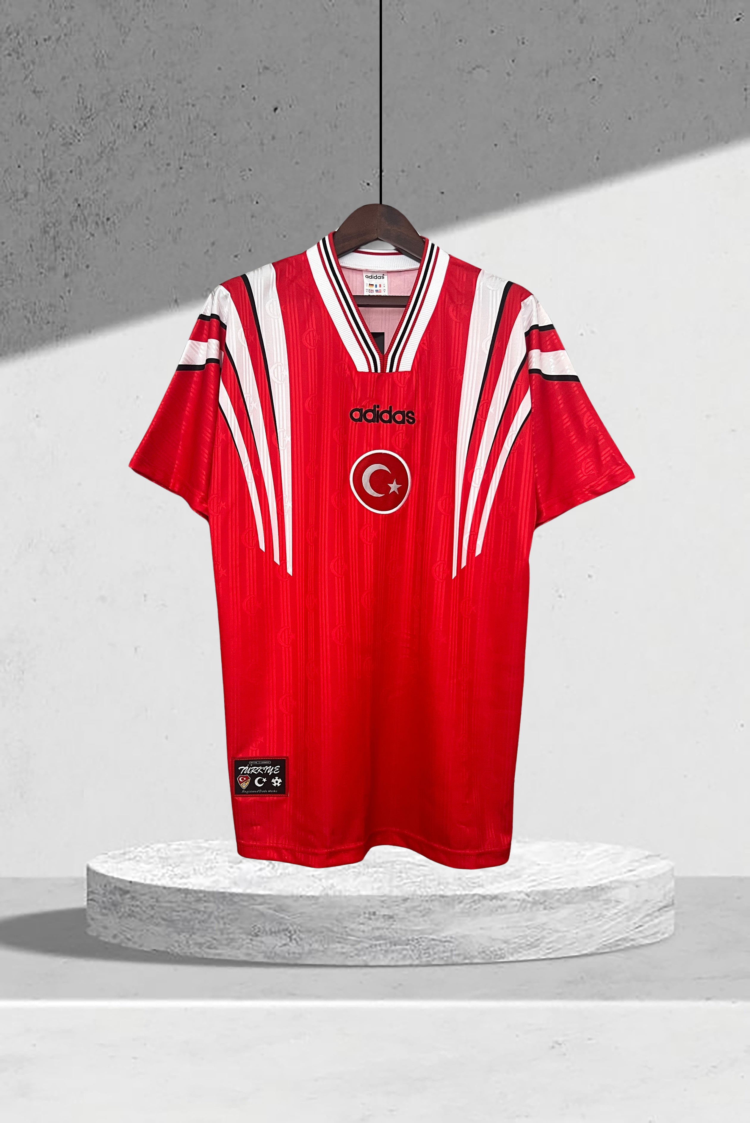 Tyrkia 1996 EM Hjemmedrakt