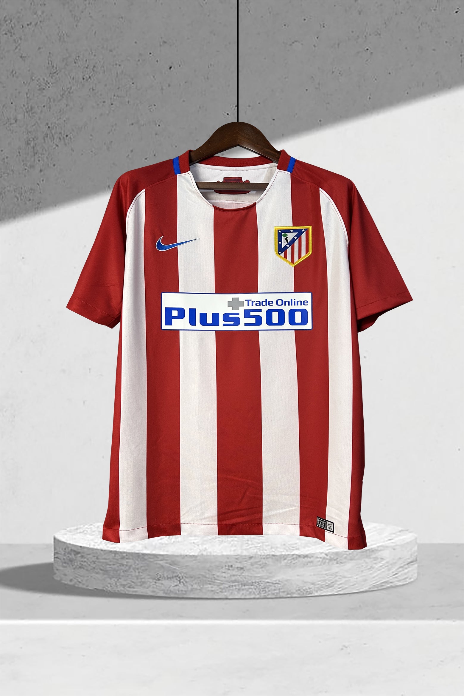 Atlético Madrid 2016-2017 Hjemmedrakt