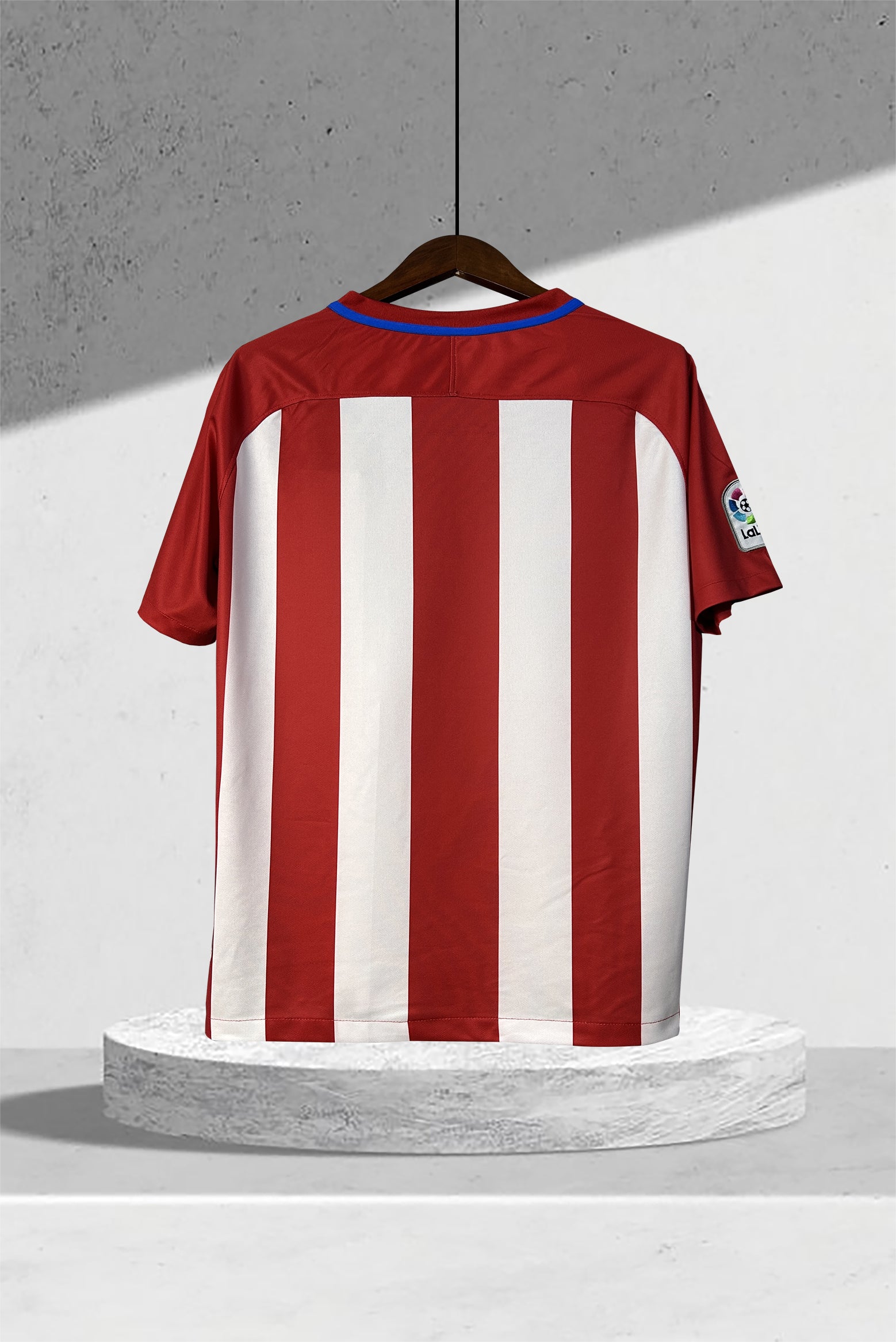 Atlético Madrid 2016-2017 Hjemmedrakt