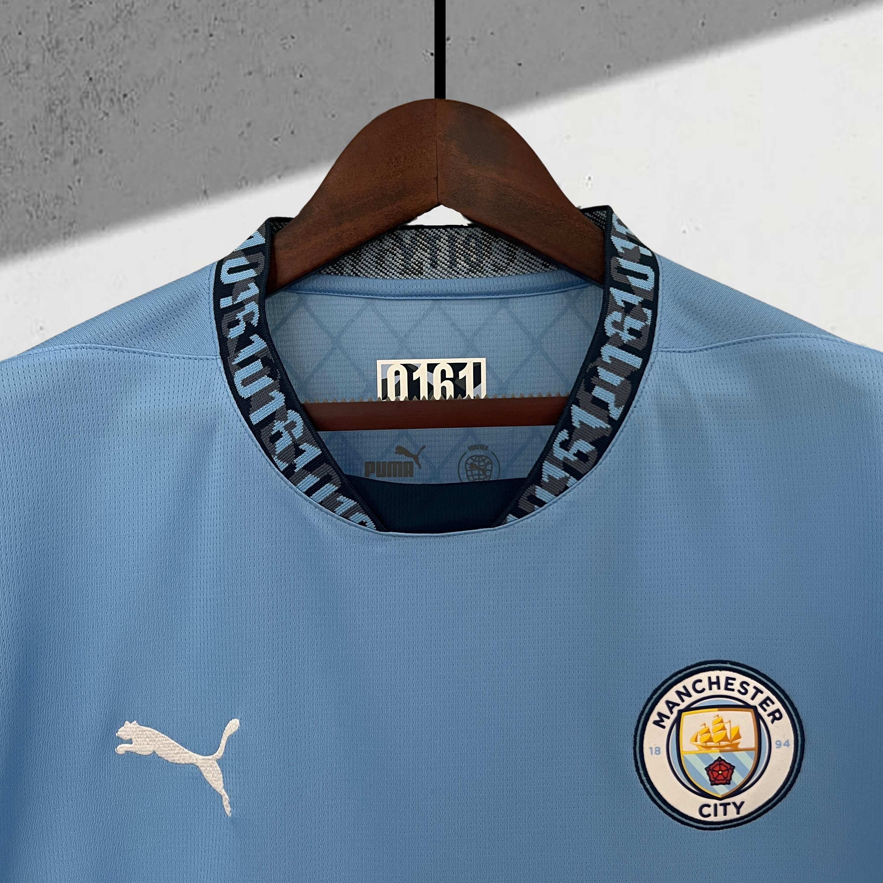 Manchester City 2024–2025 Hjemmedrakt
