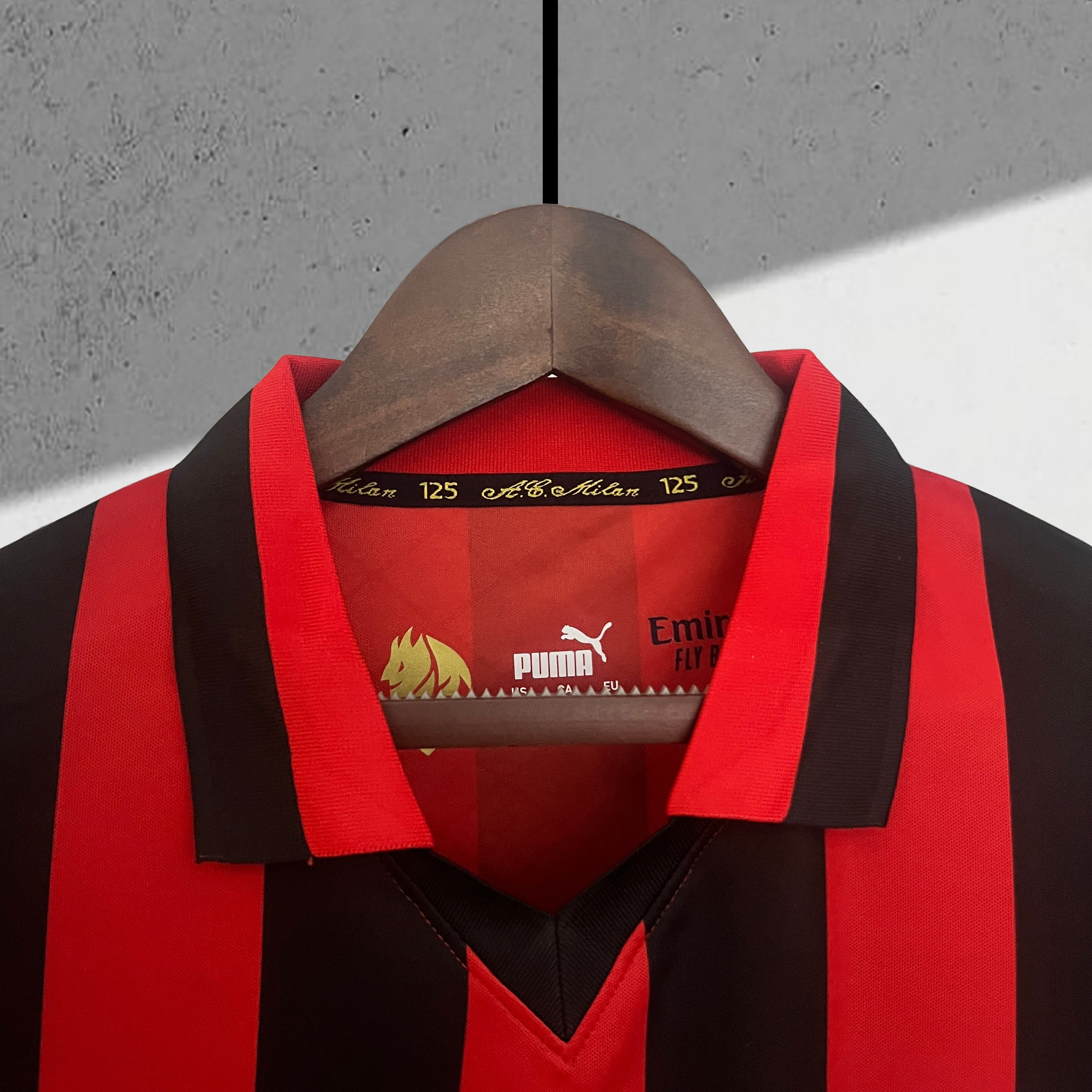 AC Milan 125-årsjubileumsdrakt