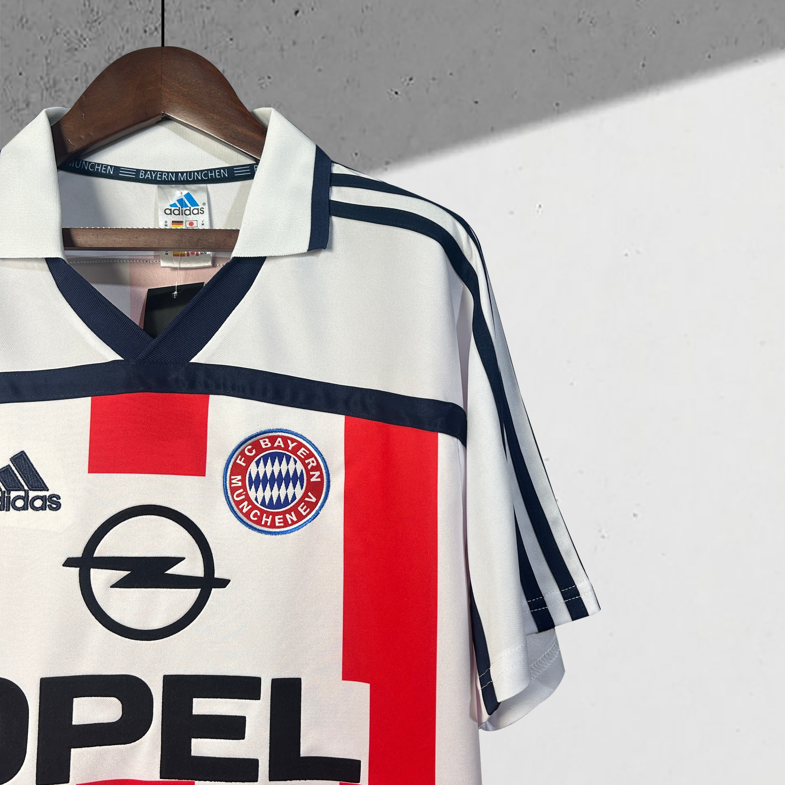Bayern München 2000 - 2001 Bortedrakt