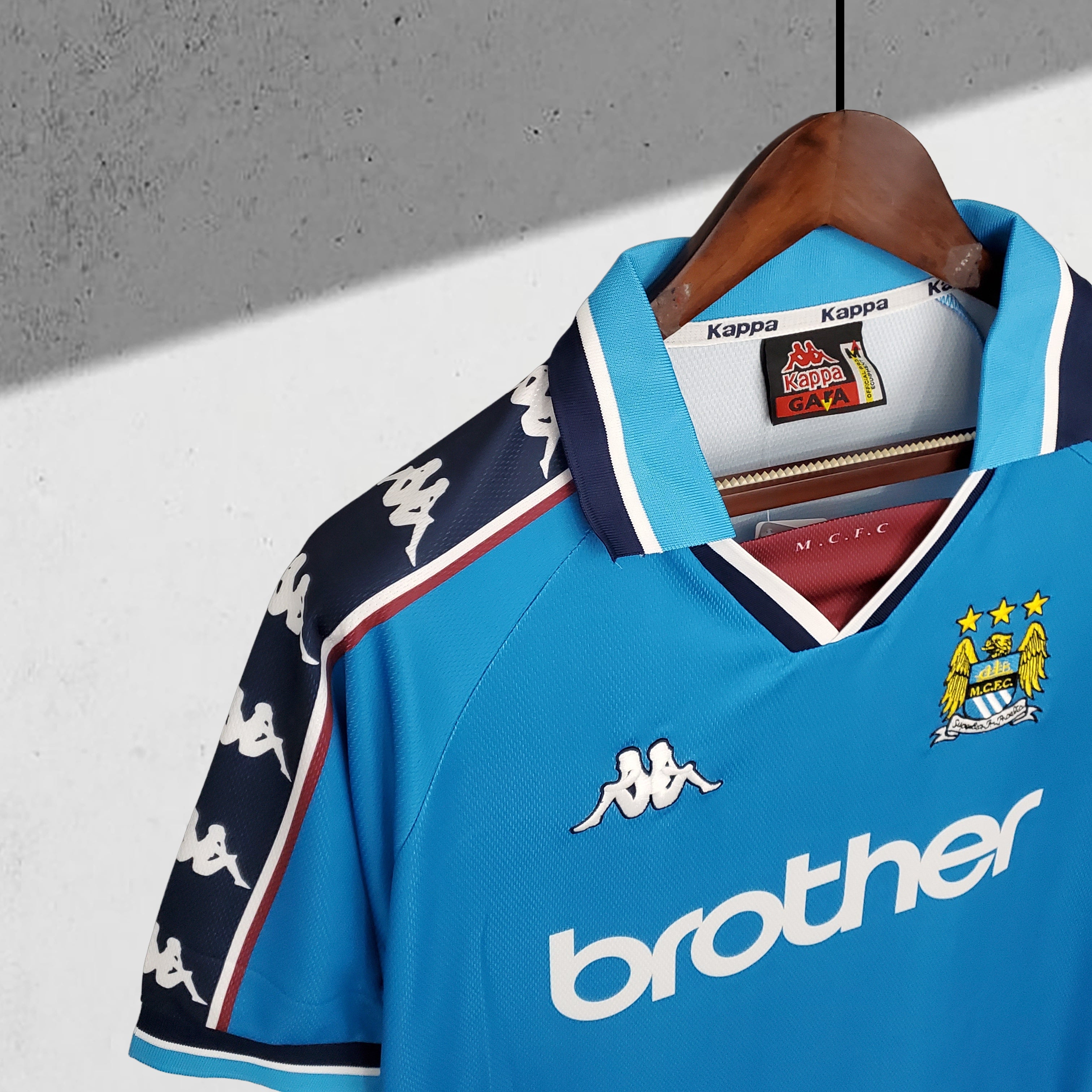 Manchester City 1997–1998 Hjemmedrakt