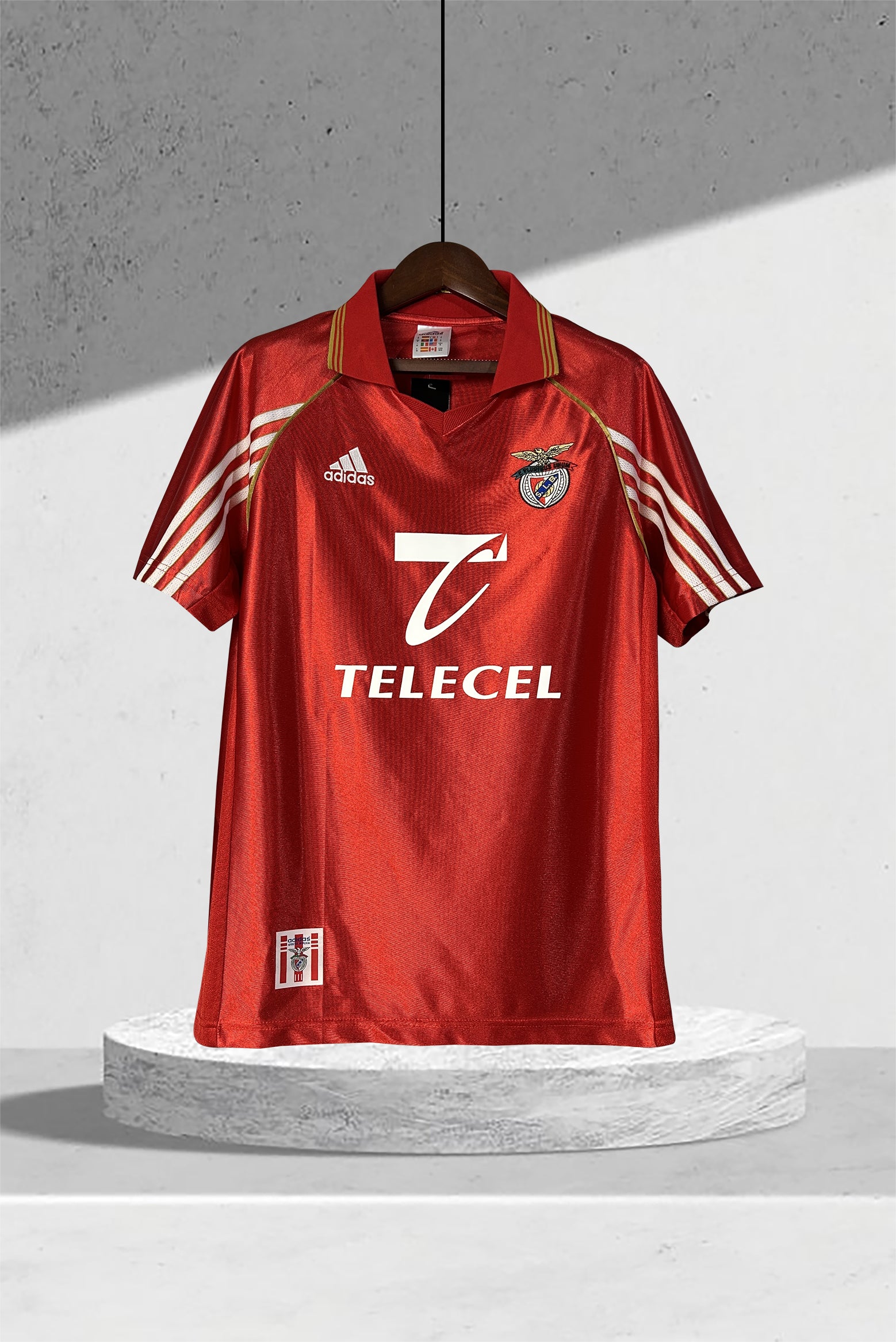 Benfica 1998–1999 Hjemmedrakt