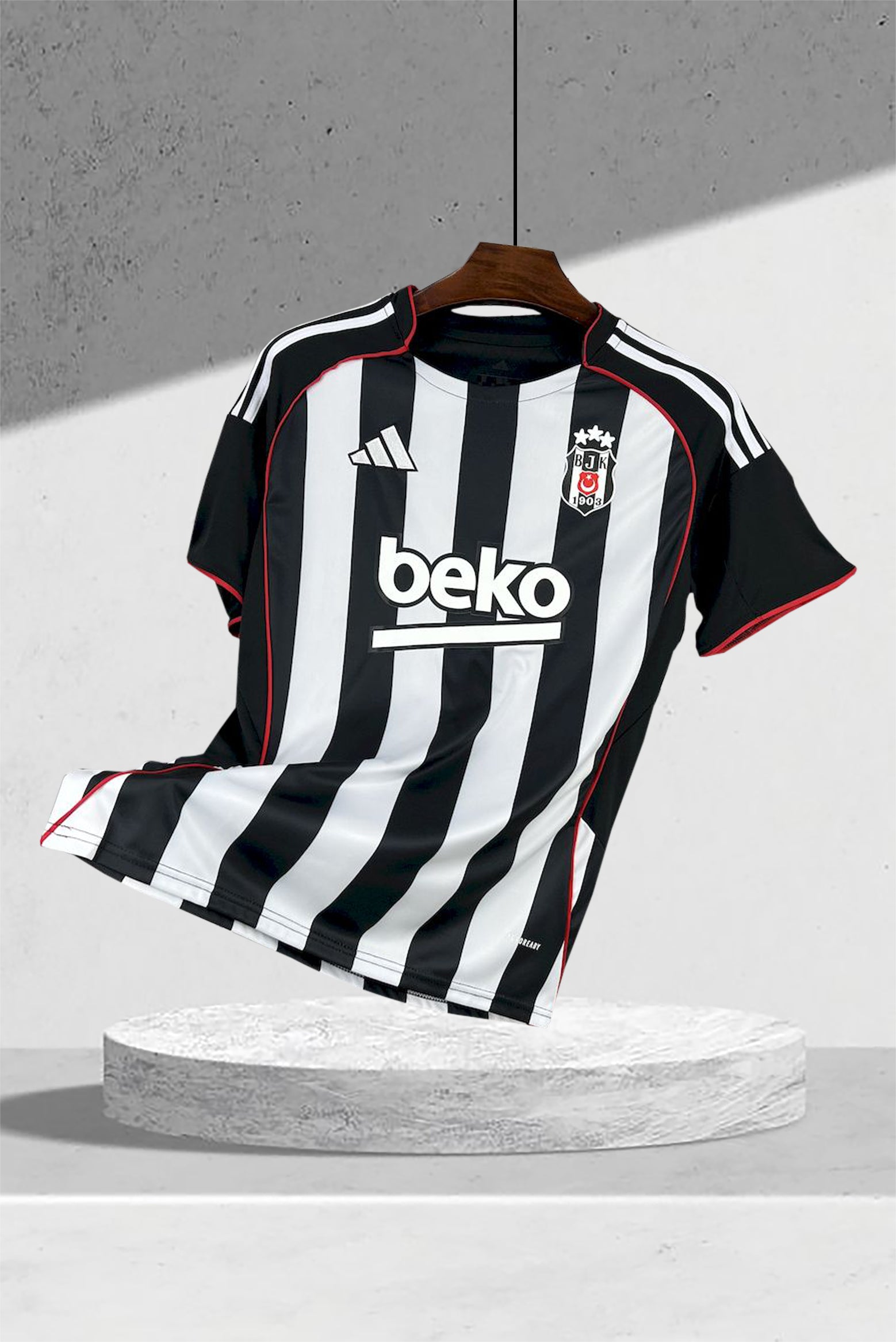 Beşiktaş JK 2025–2026 Bortedrakt