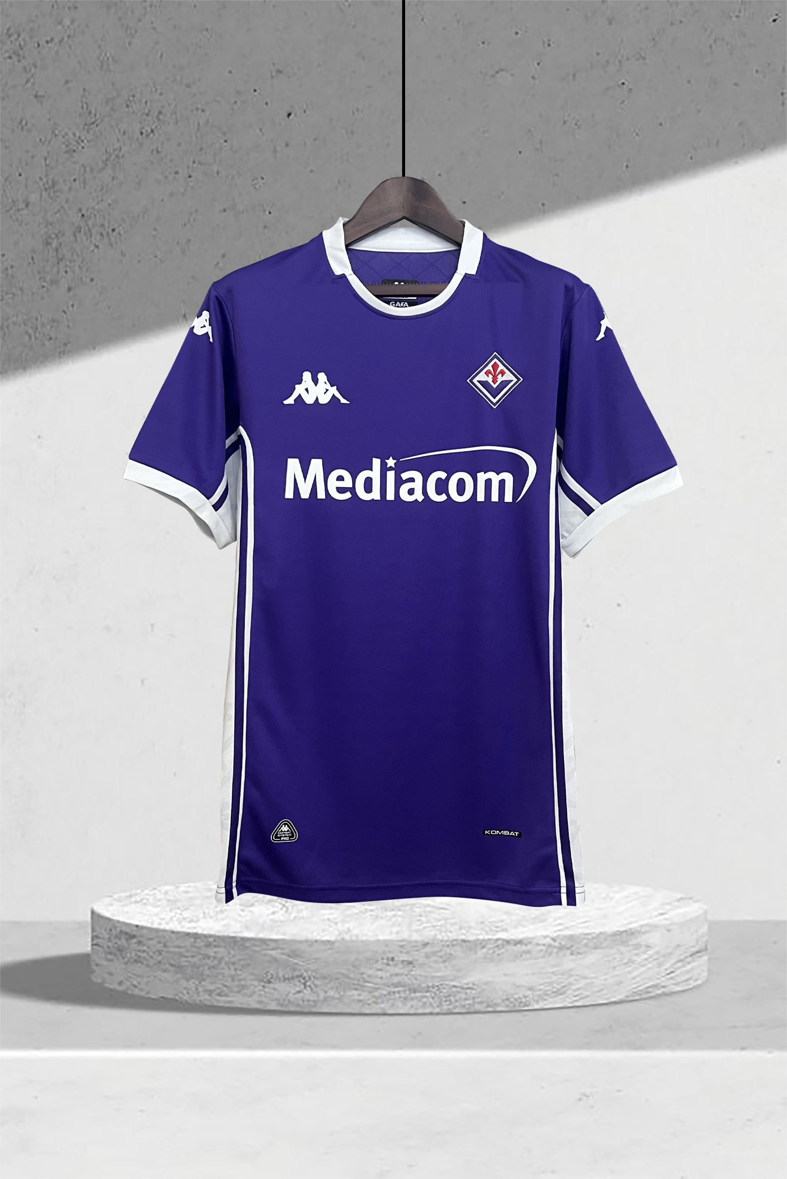 Fiorentina 2025–2026 Hjemmedrakt