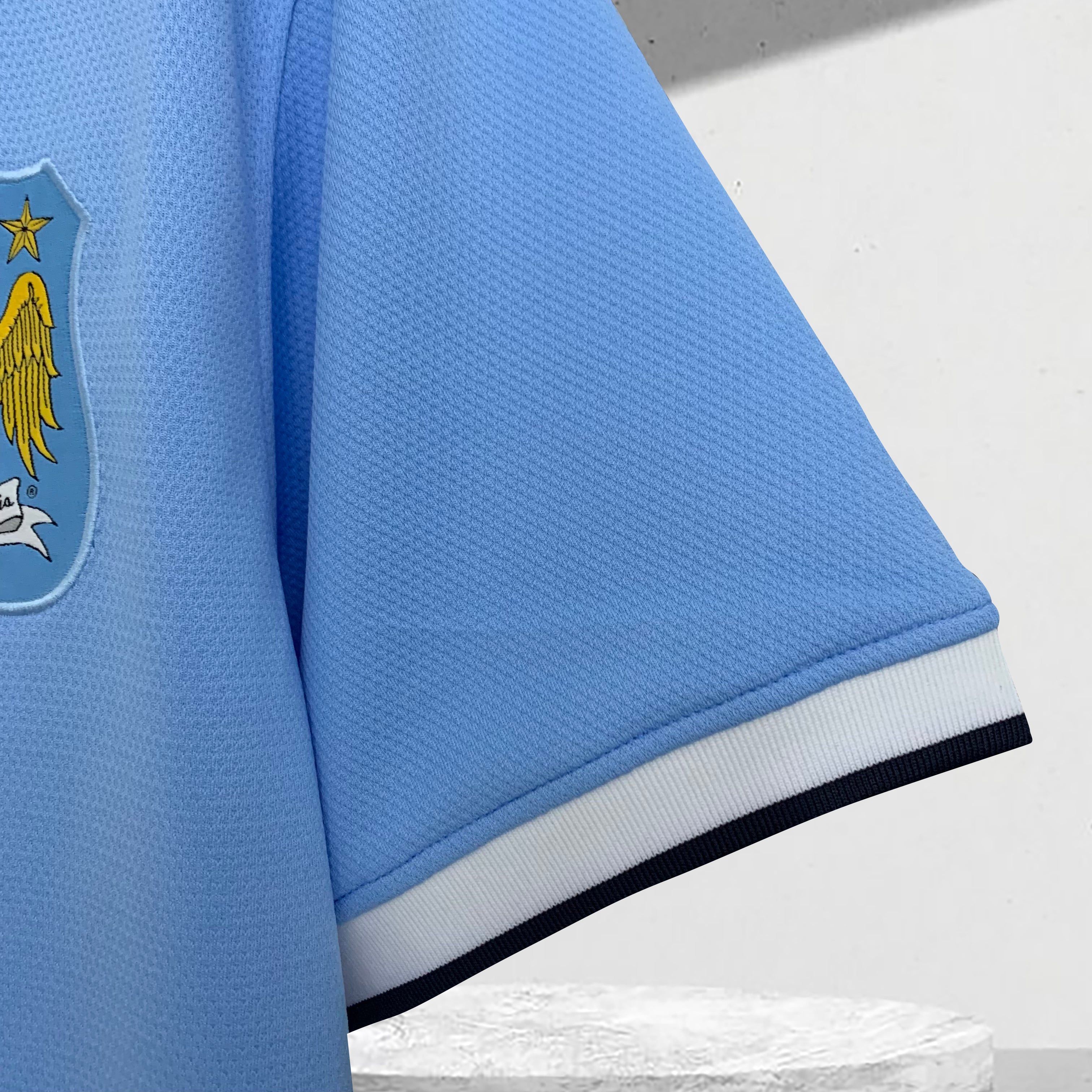 Manchester City 2013–2014 Hjemmedrakt