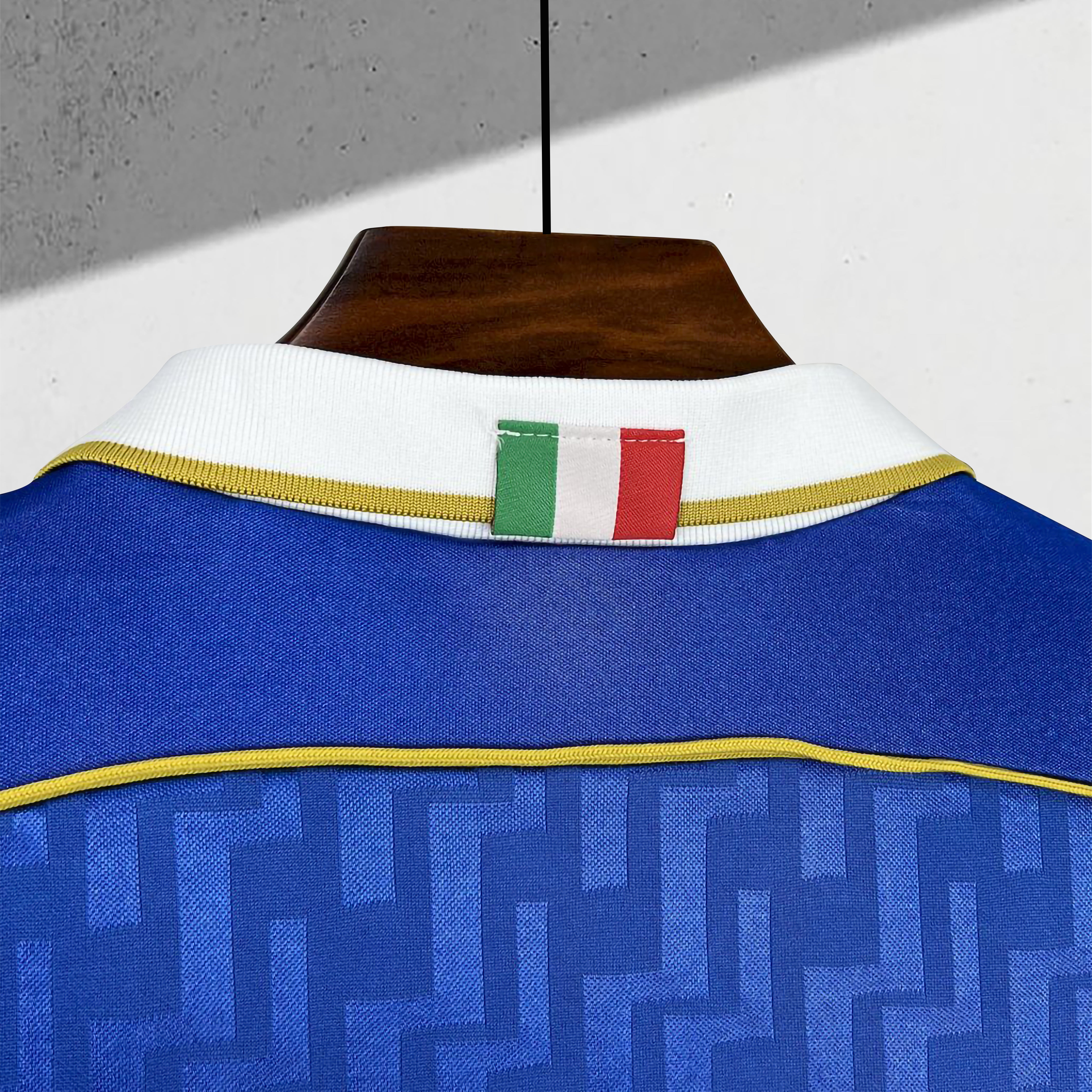 Italia 1995 Hjemmedrakt
