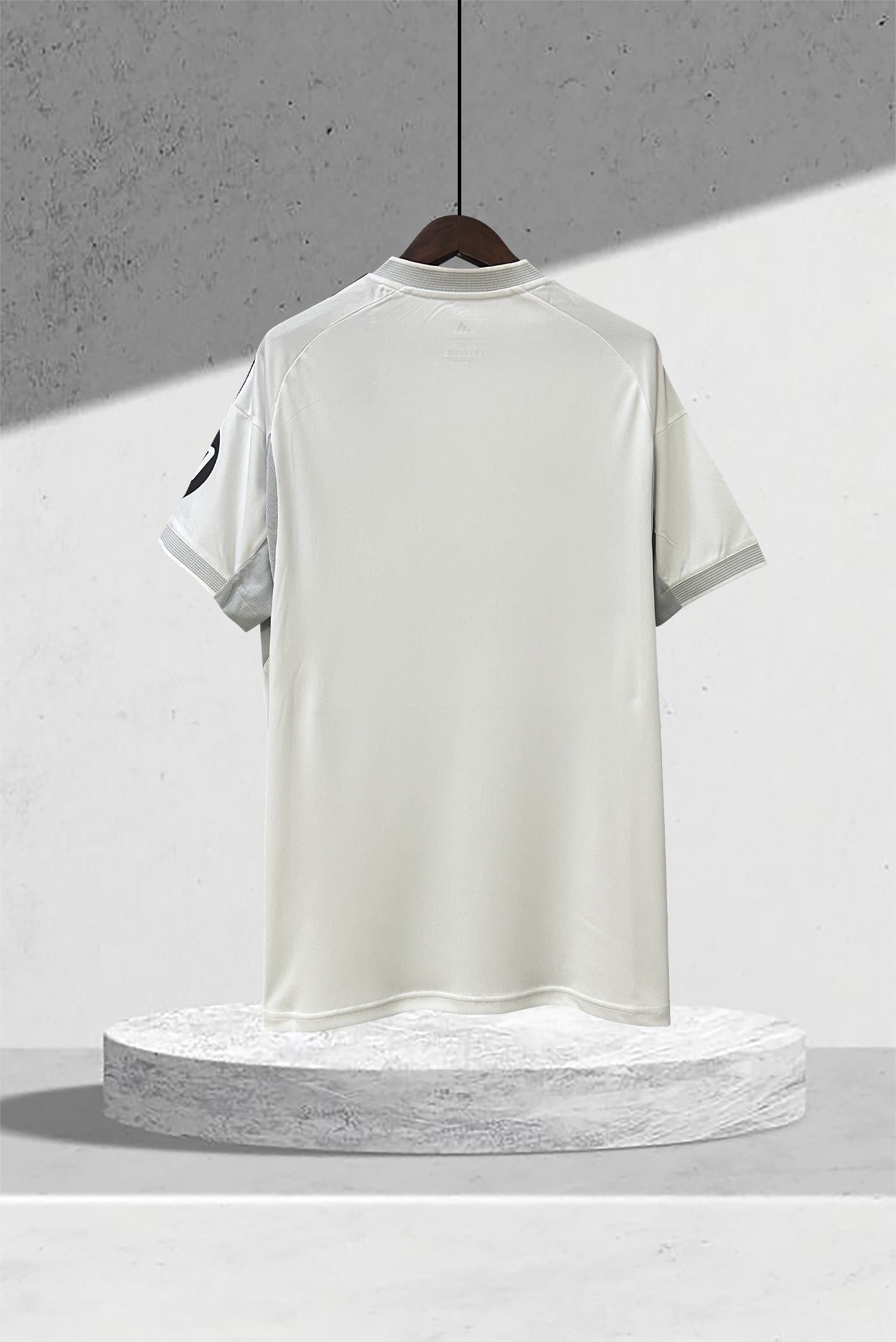 Real Madrid 2025–2026 Hjemmedrakt