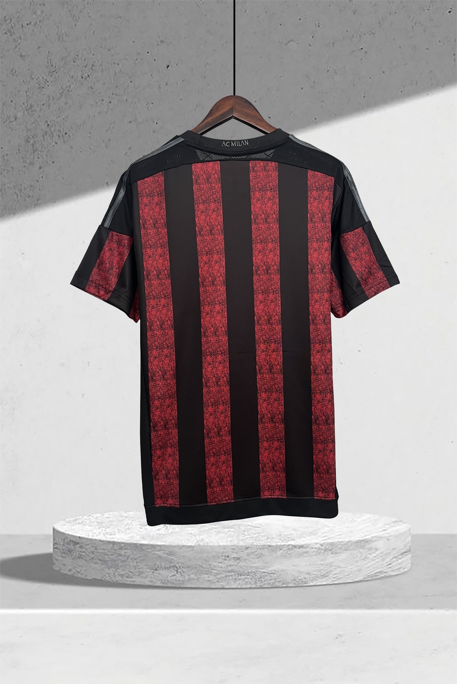 AC Milan 2015–2016 Hjemmedrakt