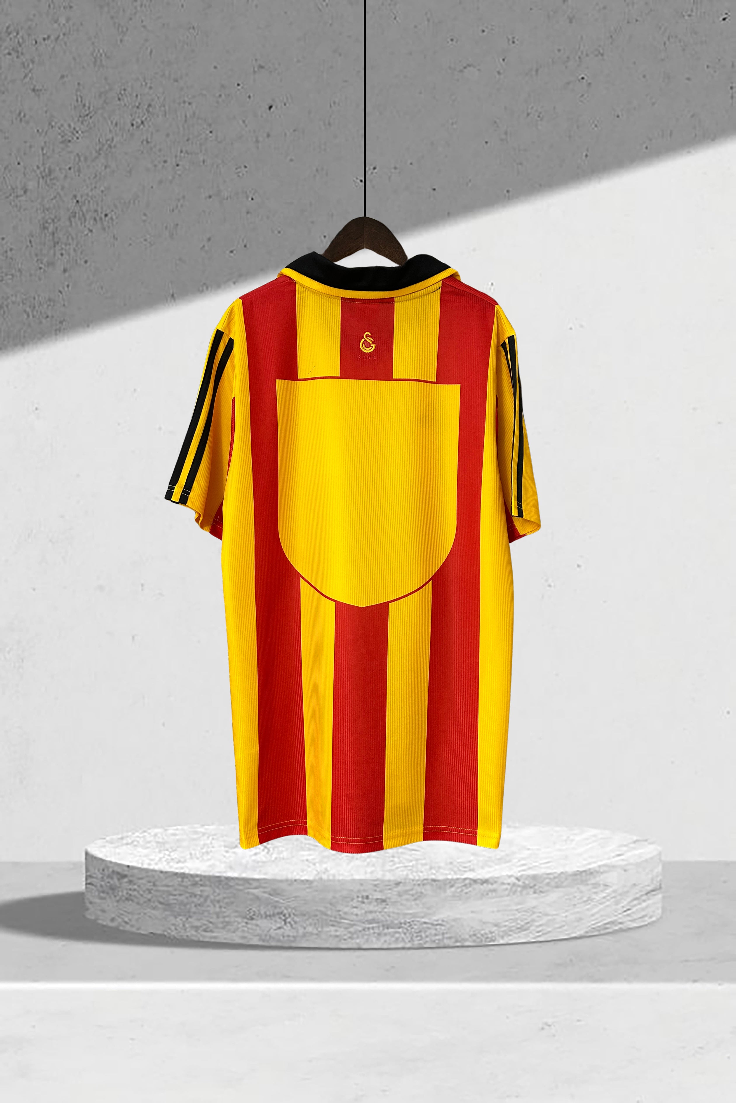 Galatasaray 1999–2000 Hjemmedrakt