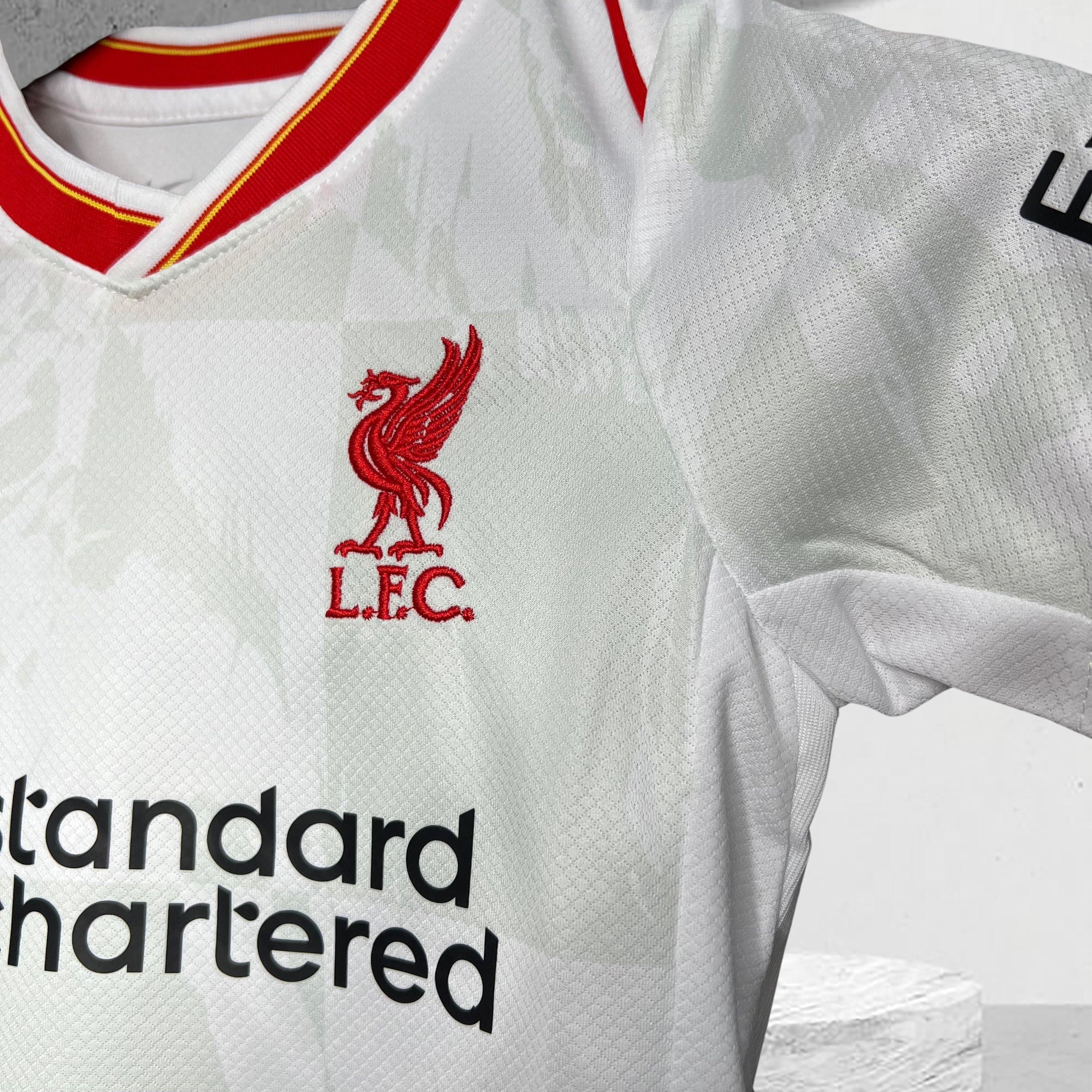 Liverpool 2024–2025 Tredjedrakt Mini-Kit Barn