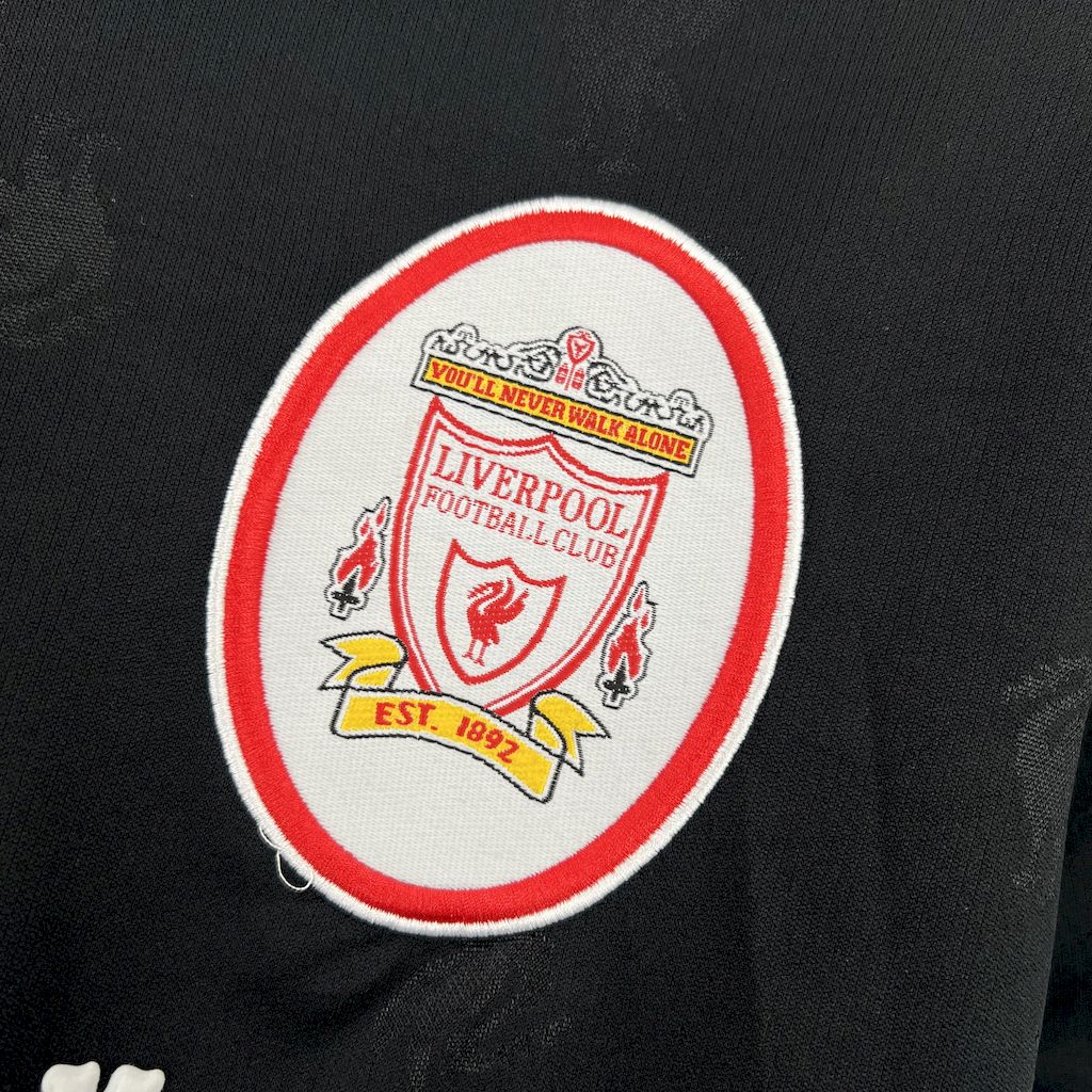 Liverpool 1996–1997 Tredjedrakt