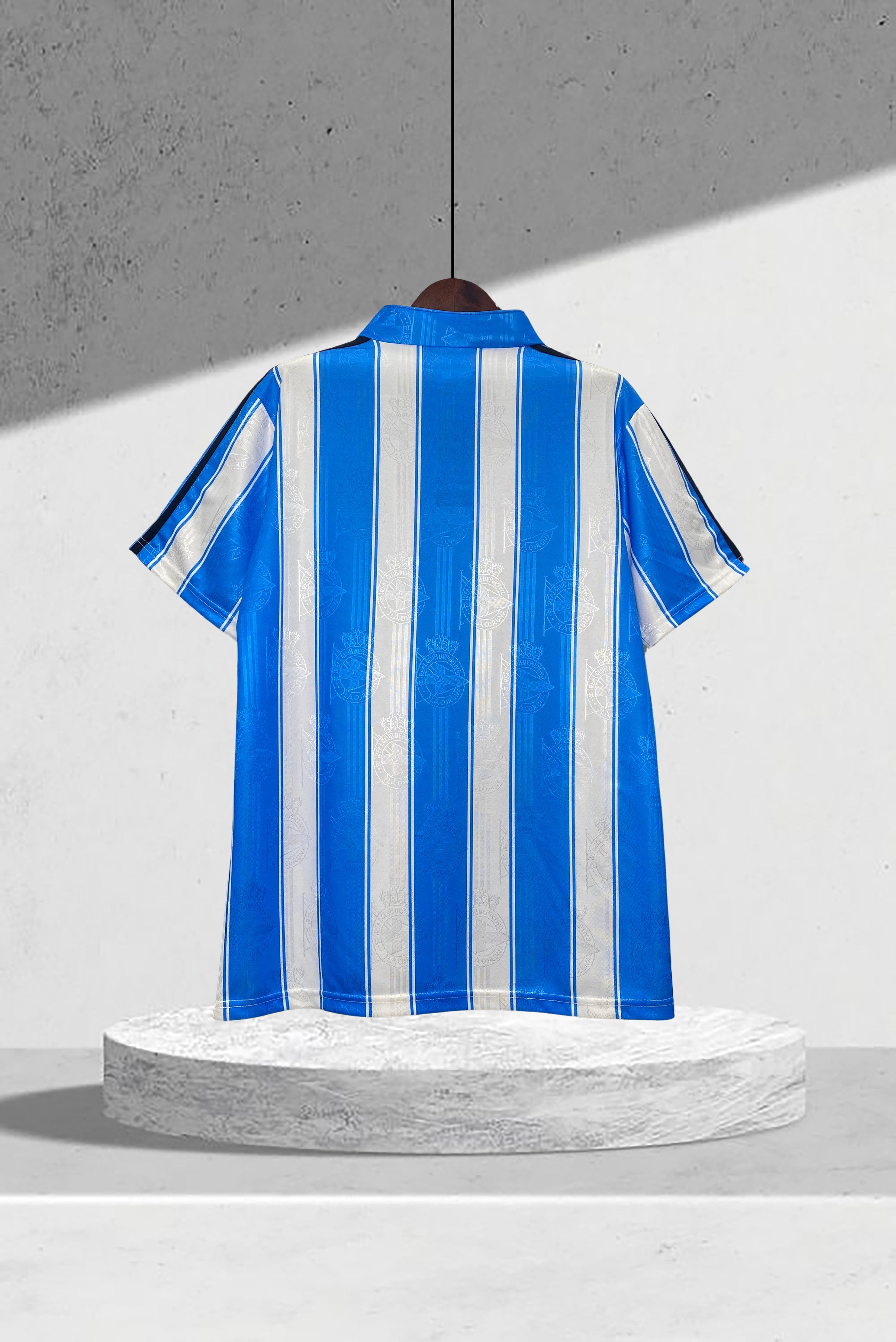 Deportivo de La Coruña 1997–1998 Hjemmedrakt