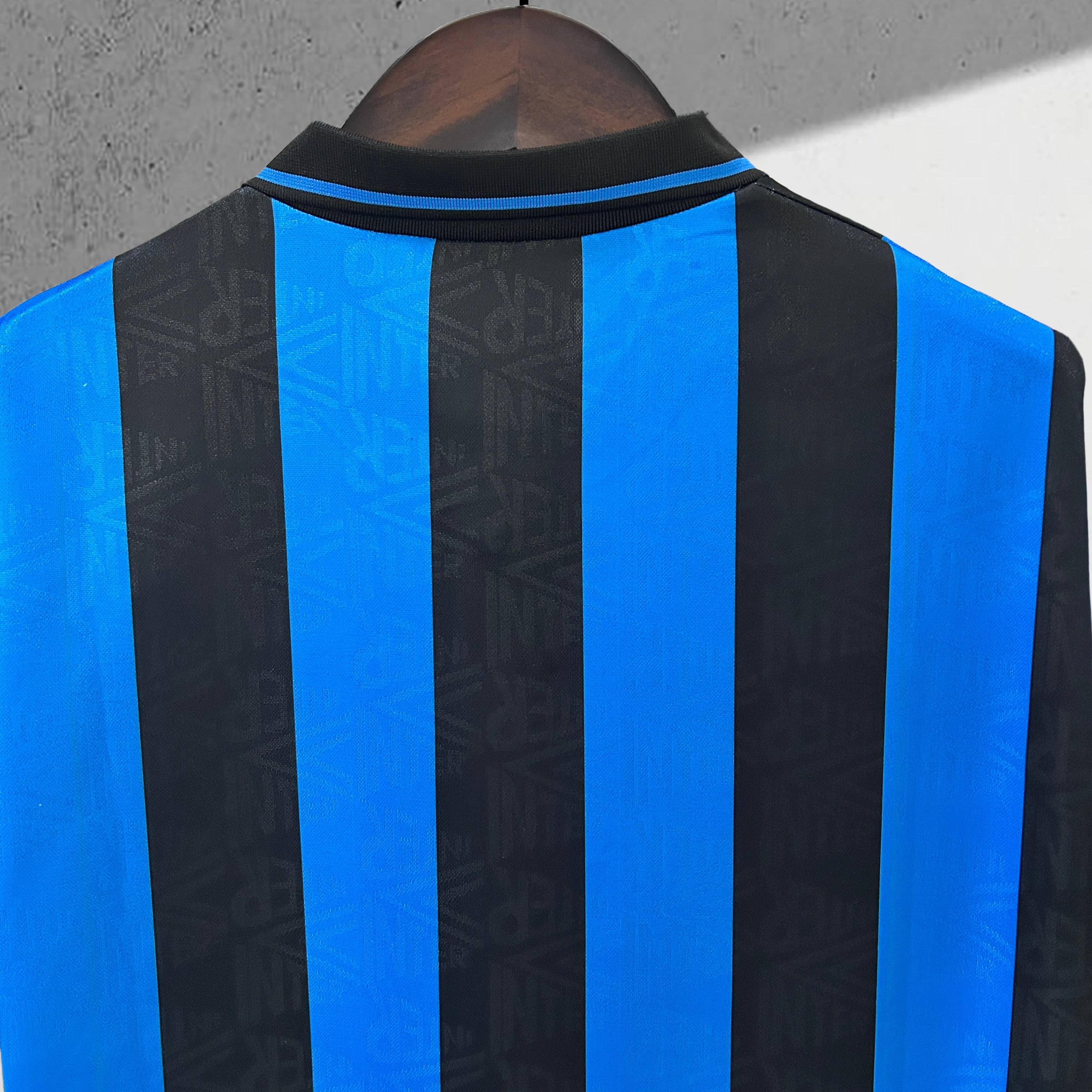 Inter Milan 1992-1993 Hjemmedrakt