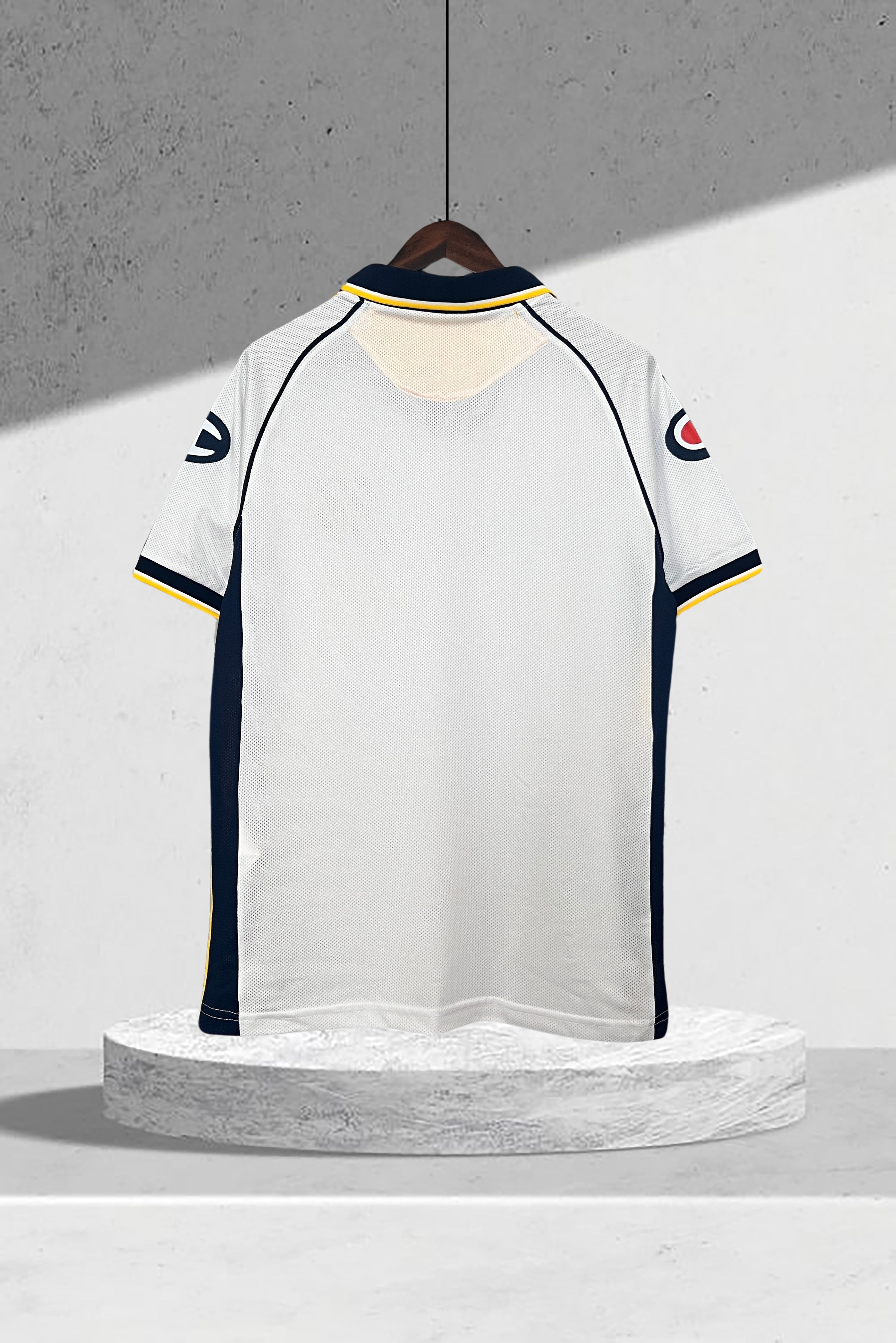 Parma 2003–2004 Bortedrakt
